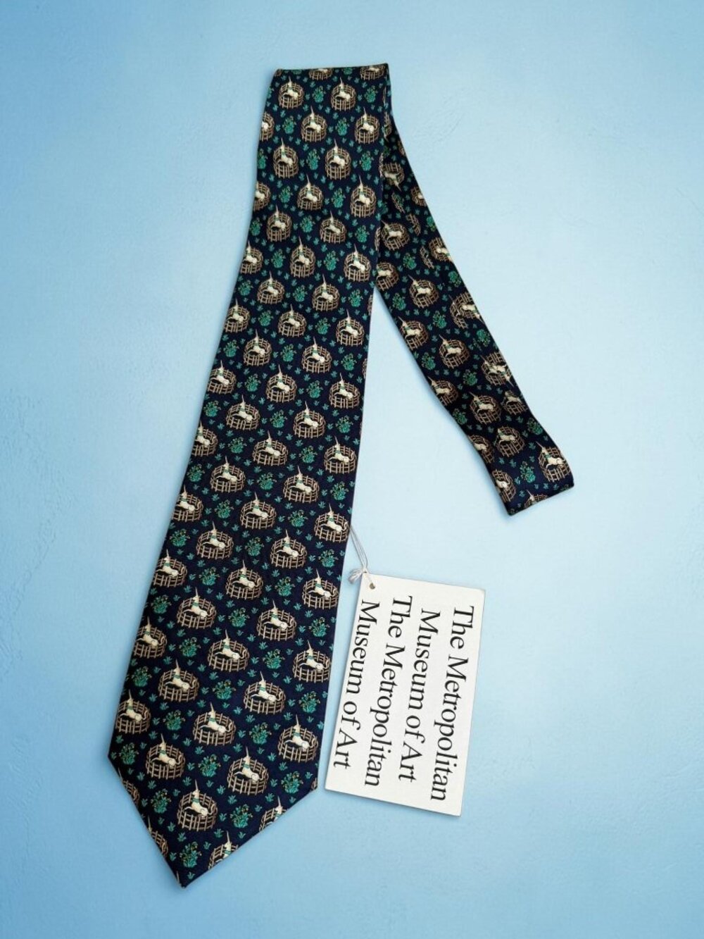 THE MET Store Unicorn in a Garden Silk Necktie Tie NEW NWT